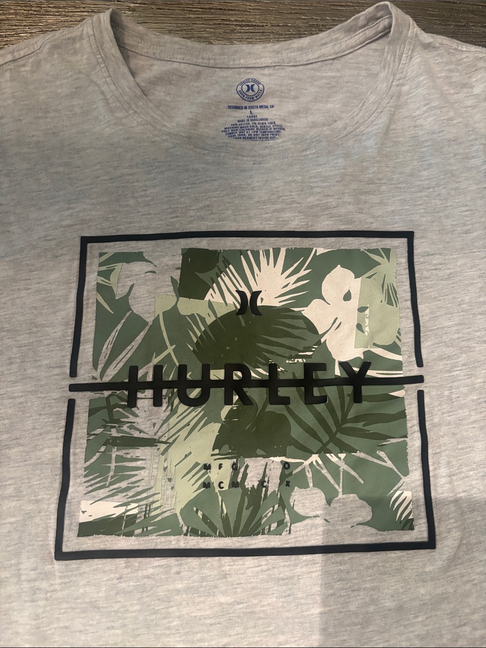 Hurley Light Gray Tee with Green Tropical Block Print, RAISED letters "Hurley"